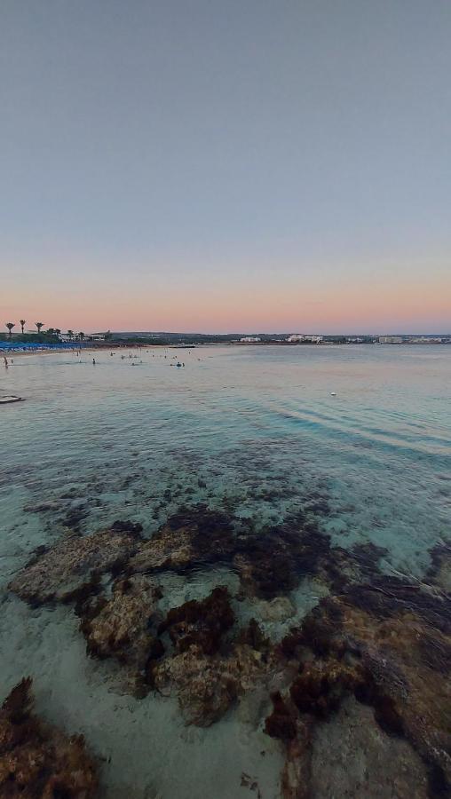 Pomelo Apartments Ayia Napa Exteriör bild