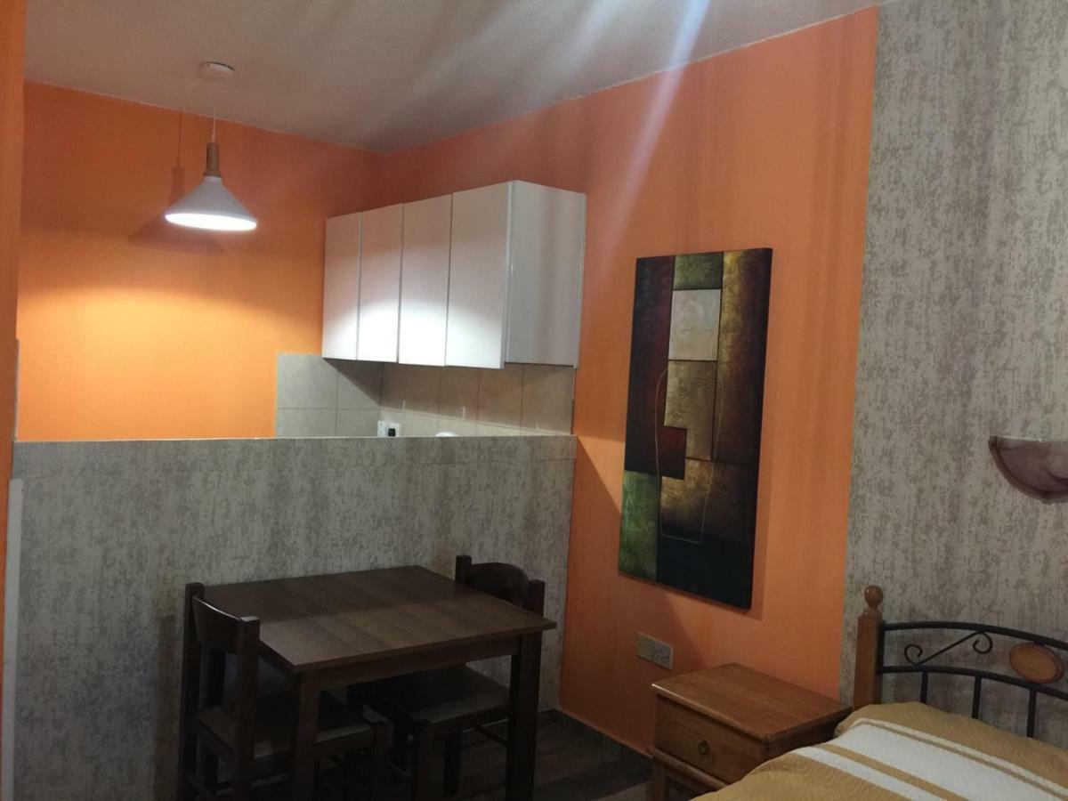 Pomelo Apartments Ayia Napa Exteriör bild